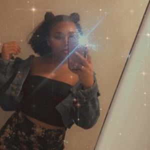 Meet your Posher, Imani